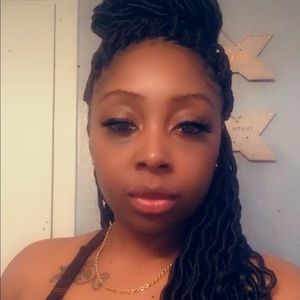 Meet your Posher, Jerrica